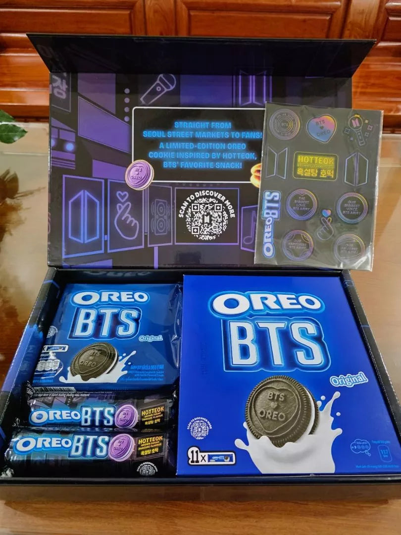 BTS X OREO Brown Sugar Pancake Sandwich Cookies gift box PREORDER