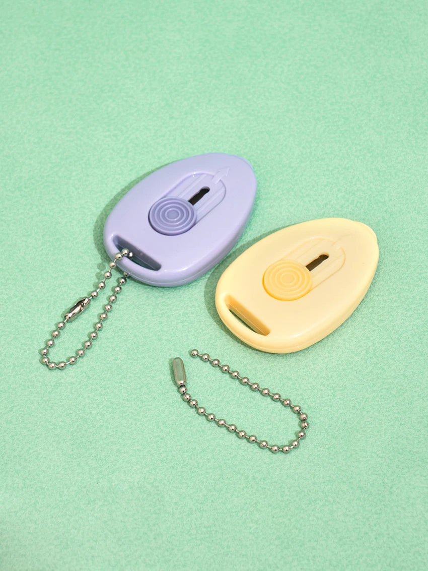 2 mini cutter knife magnets
