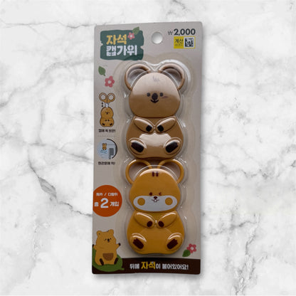 CAPYBARA SCISSORS WITH MAGNET