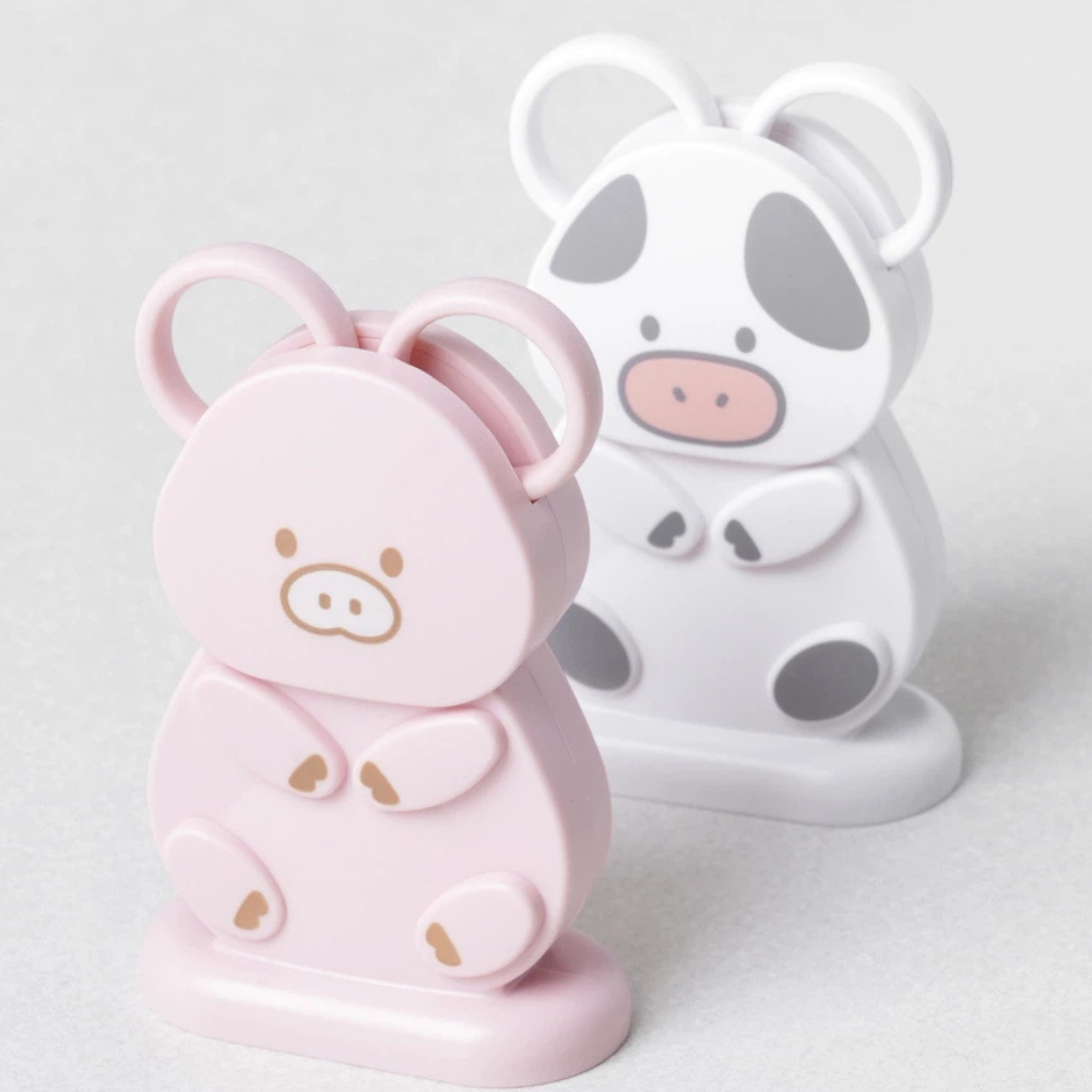 2 cute standing scissors
