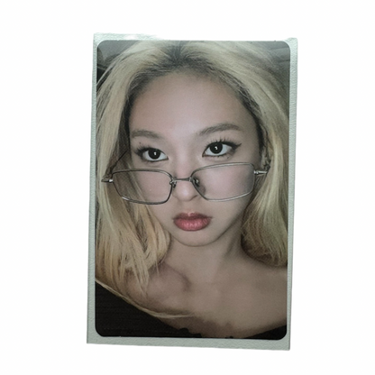 BABYMONSTER – 1st MINI ALBUM [BABYMONS7ER] (PHOTOBOOK VER.) YG PHOTOCARD