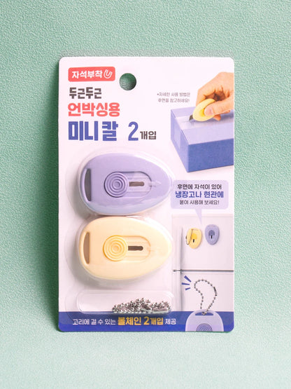 2 mini cutter knife magnets