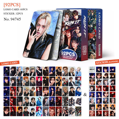 STRAY KIDS RUN IT HOLOGRAFICKÉ LOMO CARDS 92KS