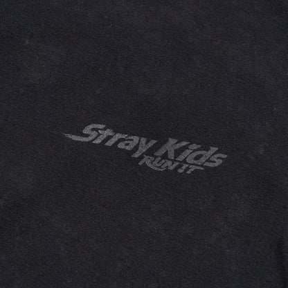 STRAY KIDS - RUN IT JAPANESE MD |HOOD LONG SLEEVE T-SHIRT / BLACK PREORDER